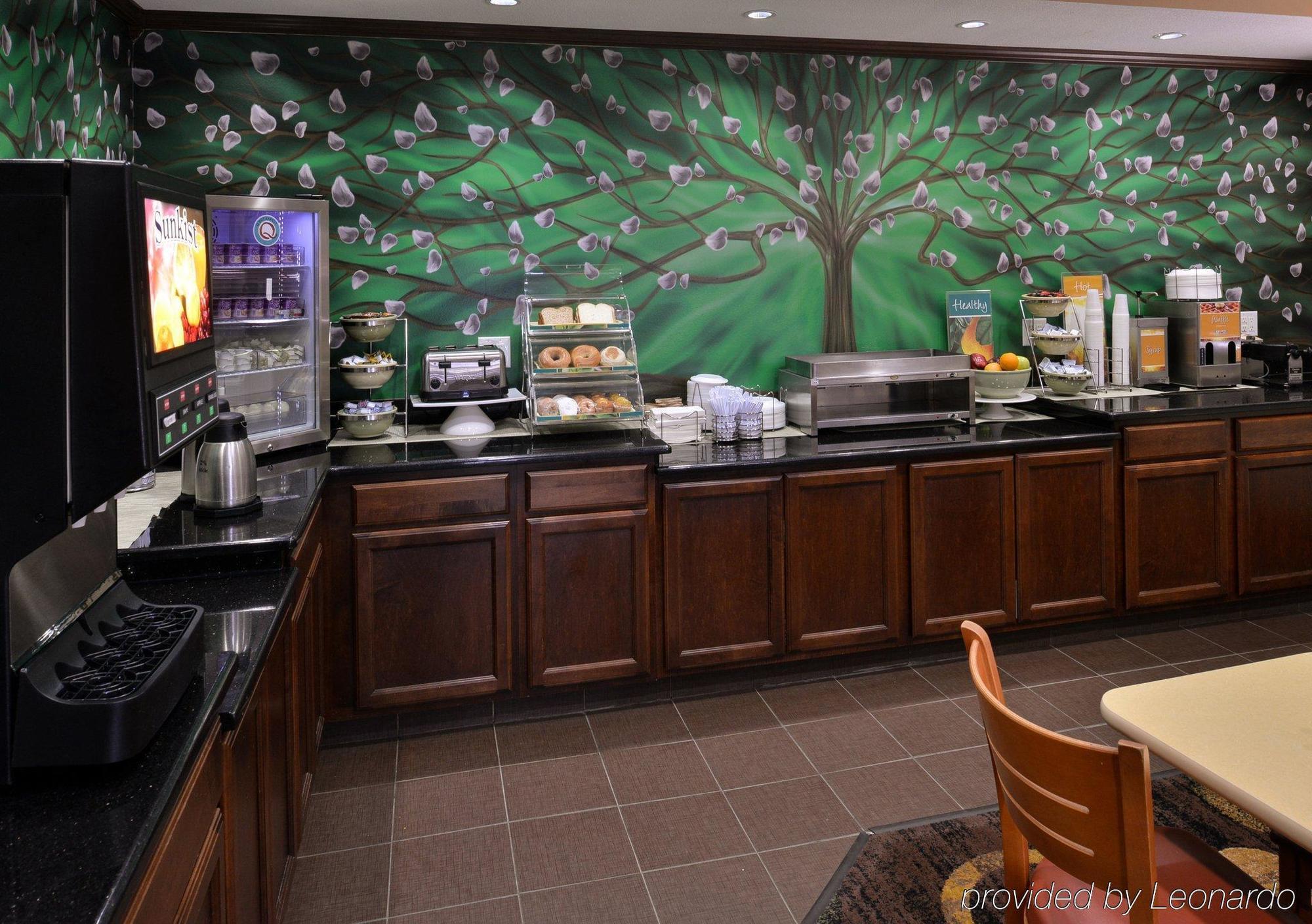 Comfort & - Iowa Near Iowa River Landing 3*