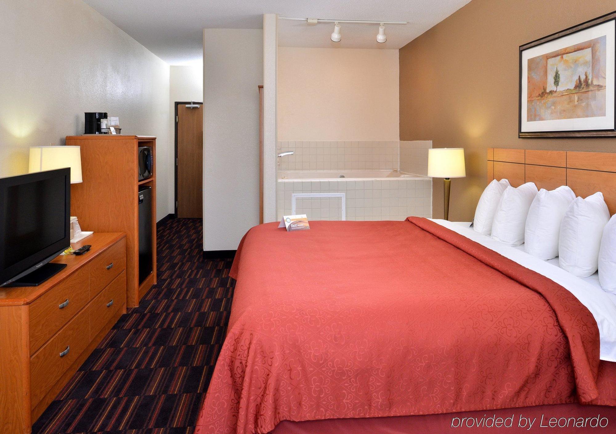 Hotel Comfort & - Iowa Near Iowa River Landing Coralville