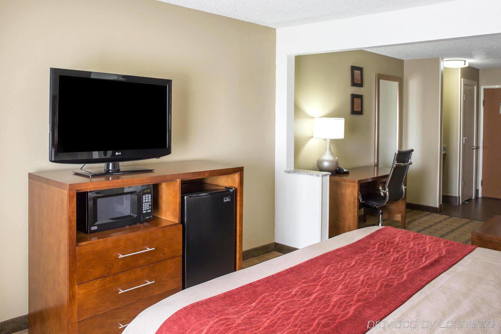 Hotel Comfort & - Iowa Near Iowa River Landing Coralville